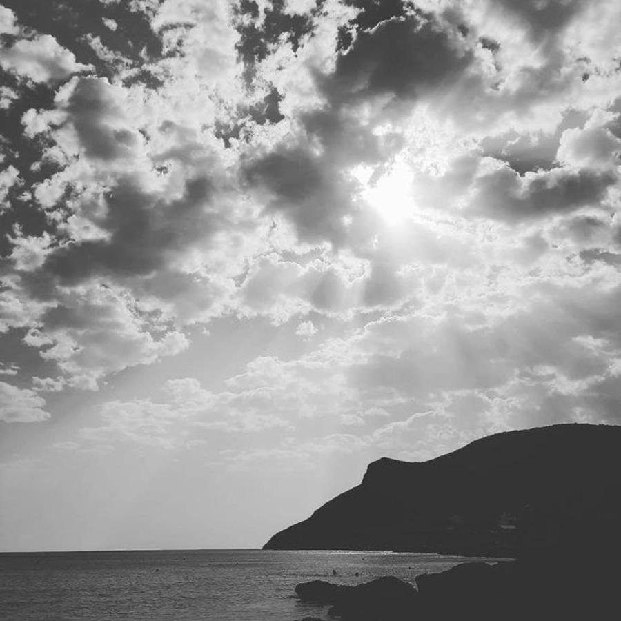 By The Sea Rooms, Avlaki Porto Rafti Exterior photo