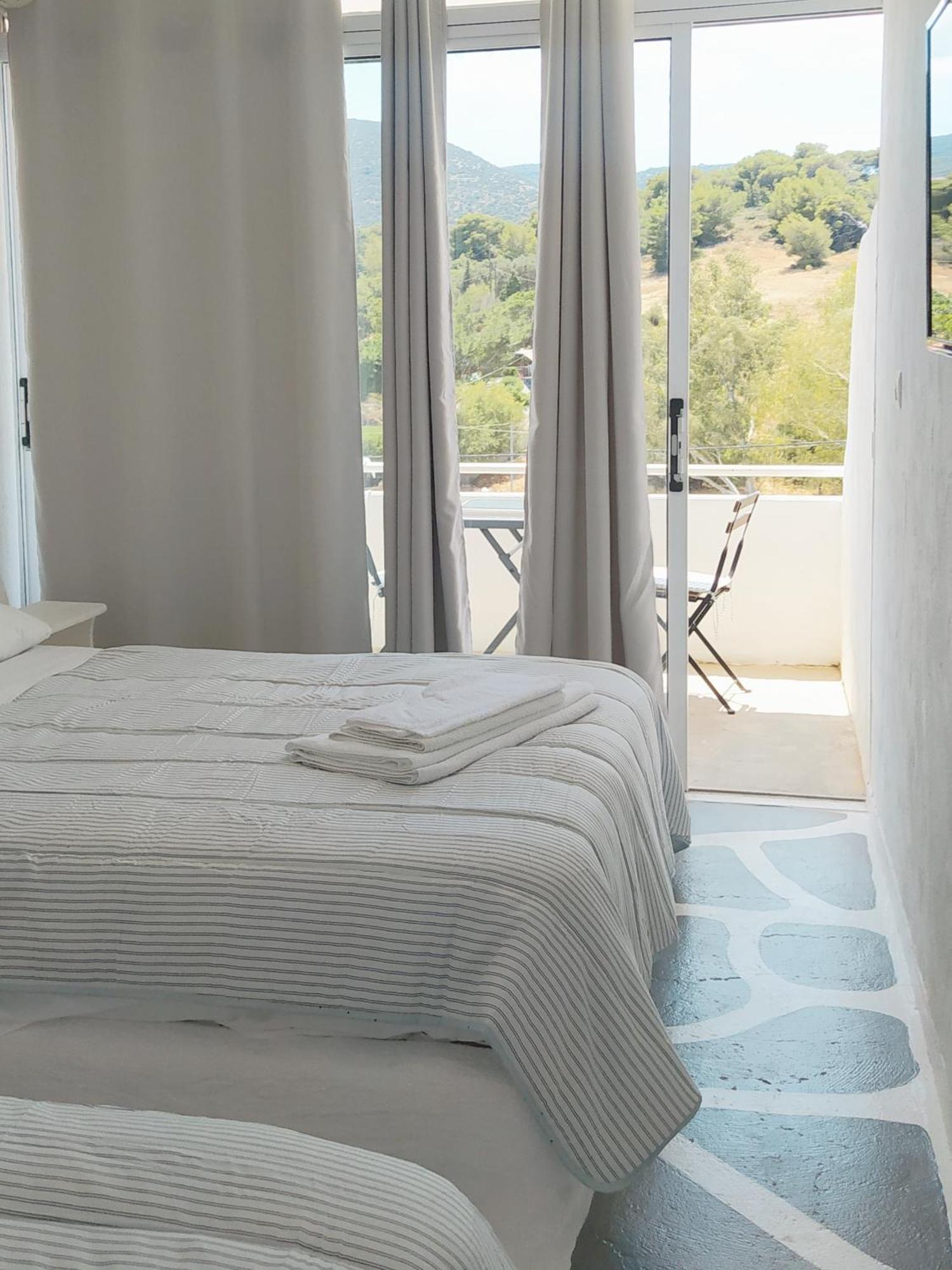By The Sea Rooms, Avlaki Porto Rafti Exterior photo