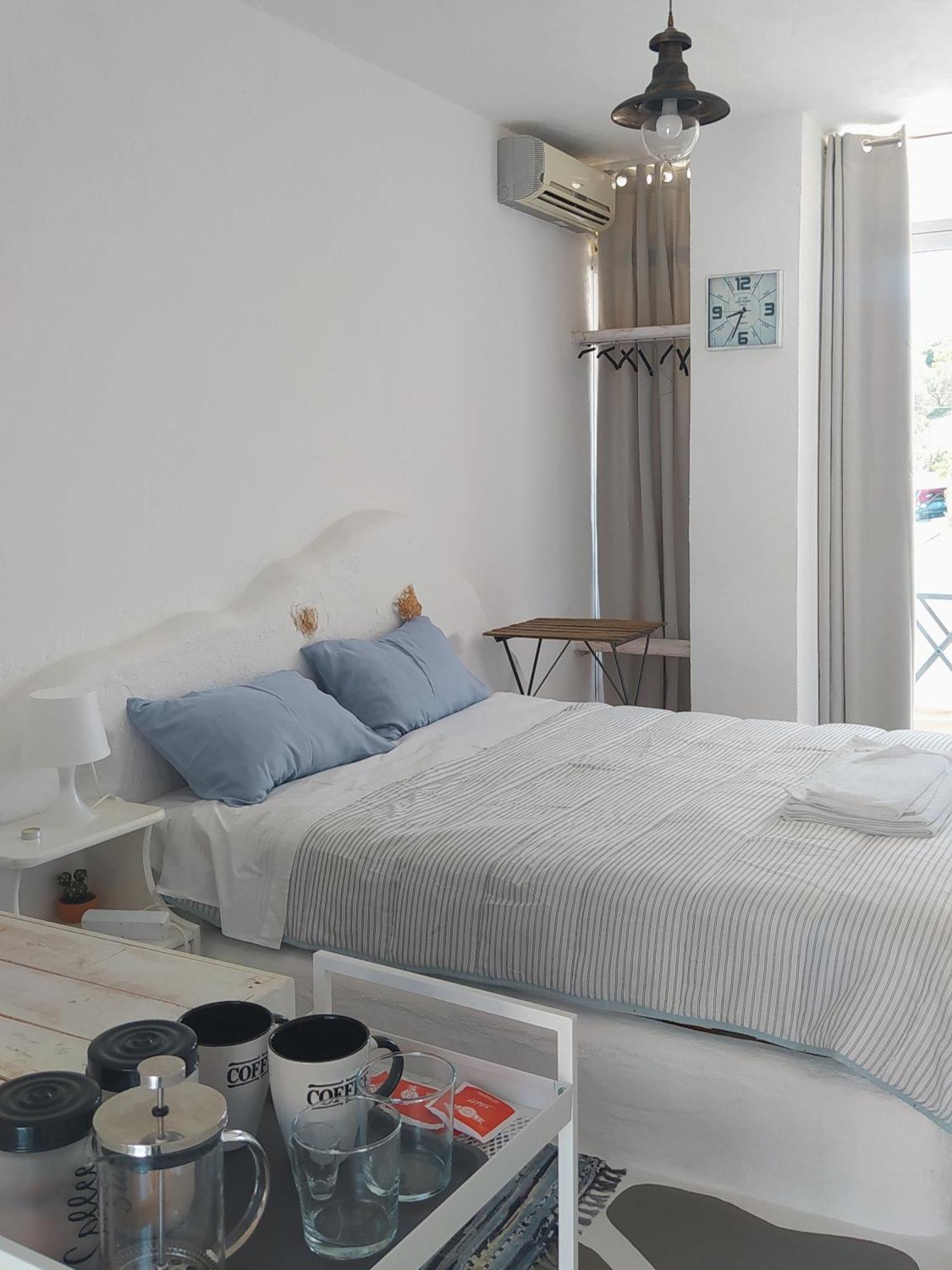 By The Sea Rooms, Avlaki Porto Rafti Room photo