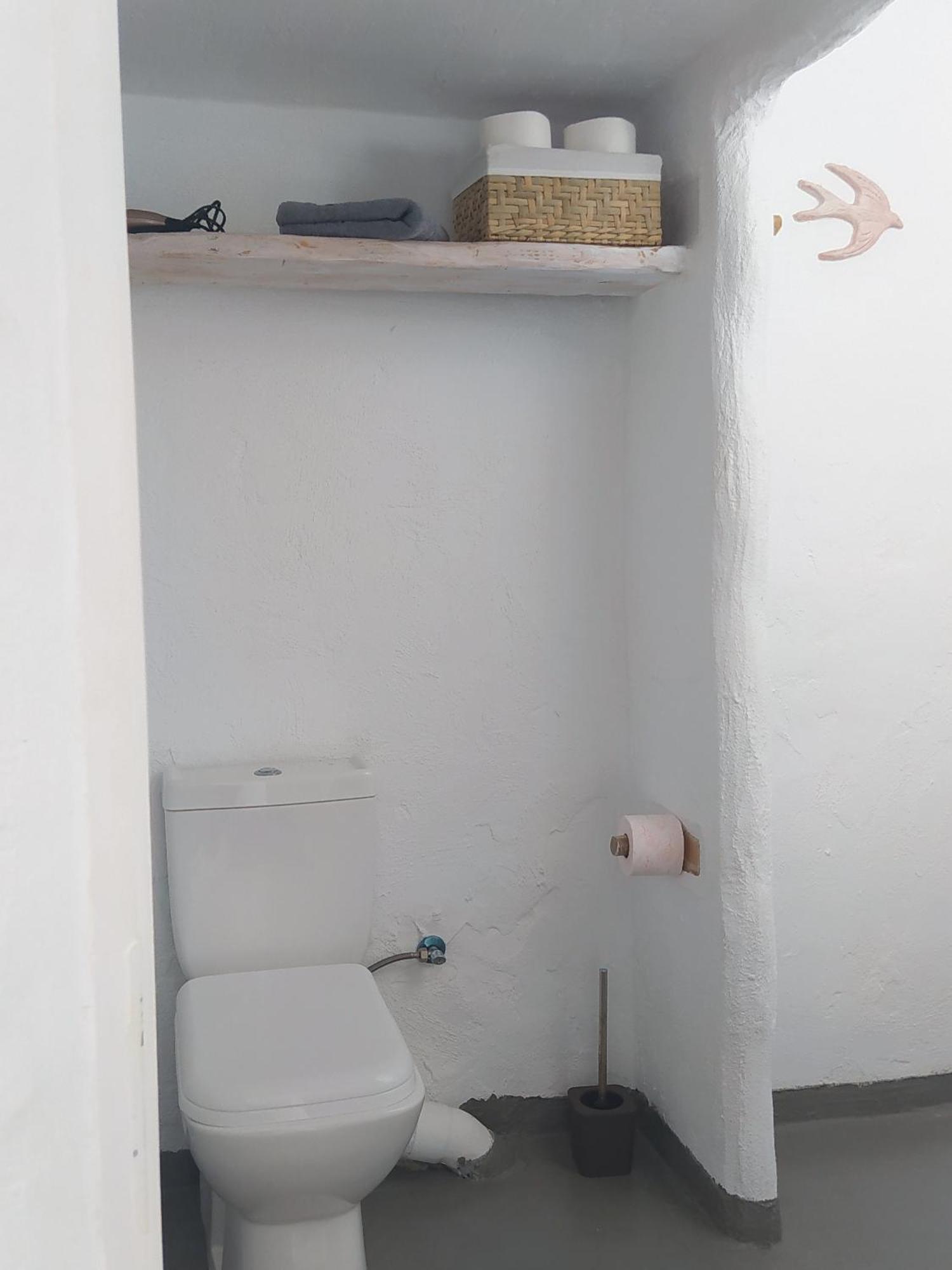 By The Sea Rooms, Avlaki Porto Rafti Room photo